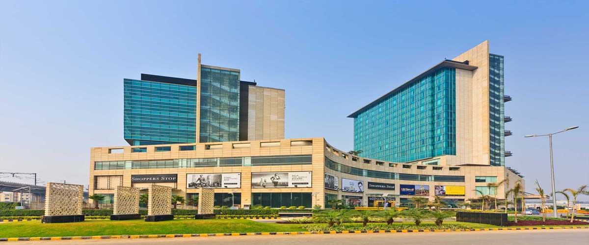 Crowne Plaza Hotel Rohini Escorts