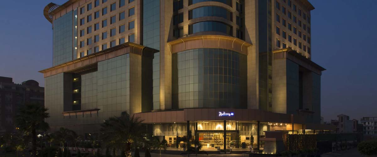 Radisson Blu Hotel Kaushambi Escorts